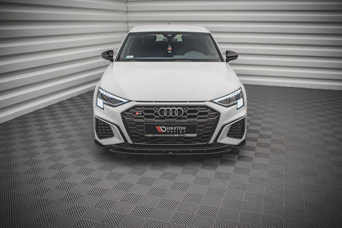 Frontläpp V.2 för Audi S3 / A3 S-Line 8Y