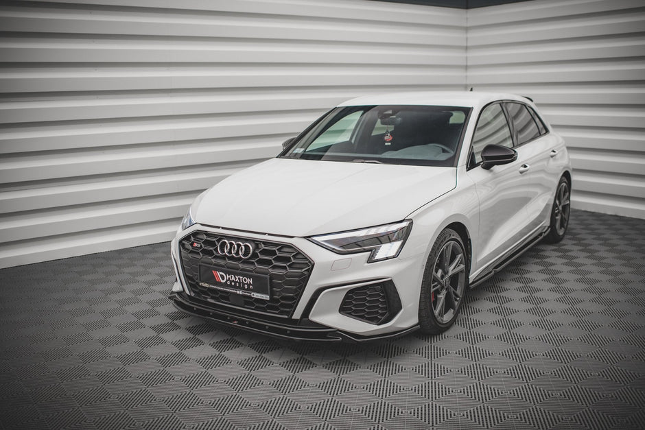 Frontläpp V.2 för Audi S3 / A3 S-Line 8Y
