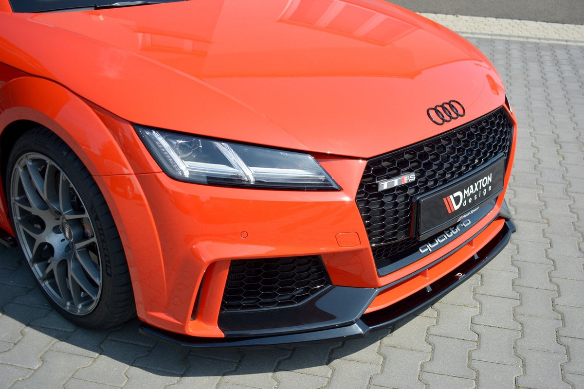 Frontläpp V.2 för Audi TT RS 8S