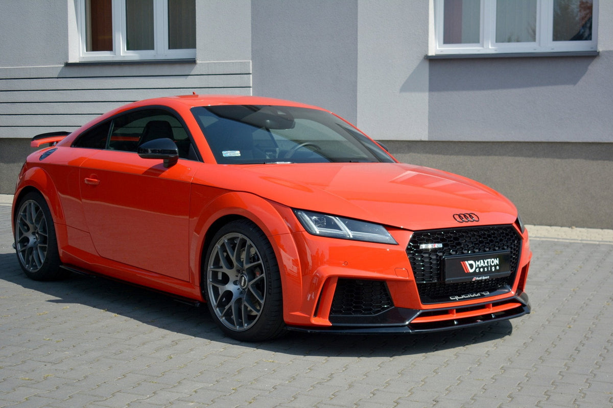 Frontläpp V.2 för Audi TT RS 8S
