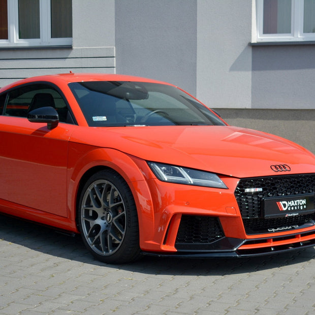 Frontläpp V.2 för Audi TT RS 8S