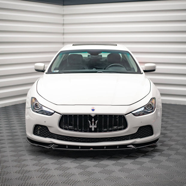 Frontläpp V.2 för Maserati Ghibli Mk3