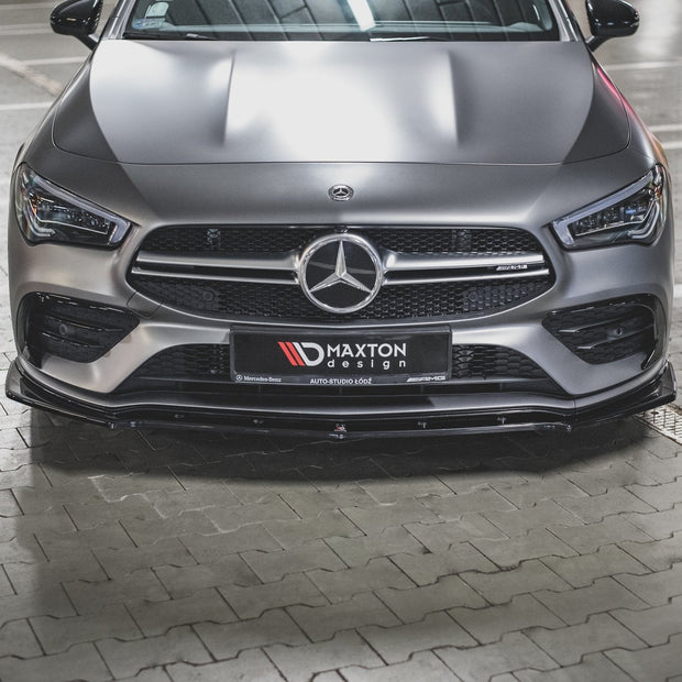 Frontläpp V.2 för Mercedes-AMG CLA 35 Aero C118