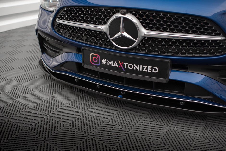 Frontläpp V.2 för Mercedes-Benz C AMG-Line / 43 AMG W206
