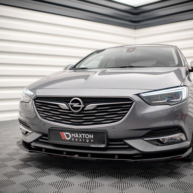 Frontläpp V.2 för Opel Insignia Mk2