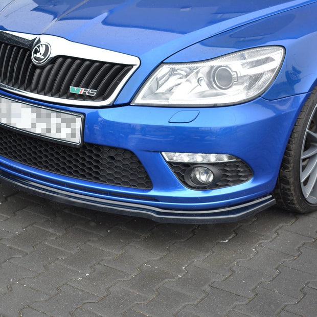 Frontläpp V.2 för Skoda Octavia RS Mk2 Facelift
