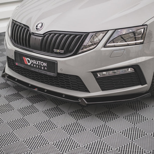 Frontläpp V.2 för Skoda Octavia RS Mk3 Facelift