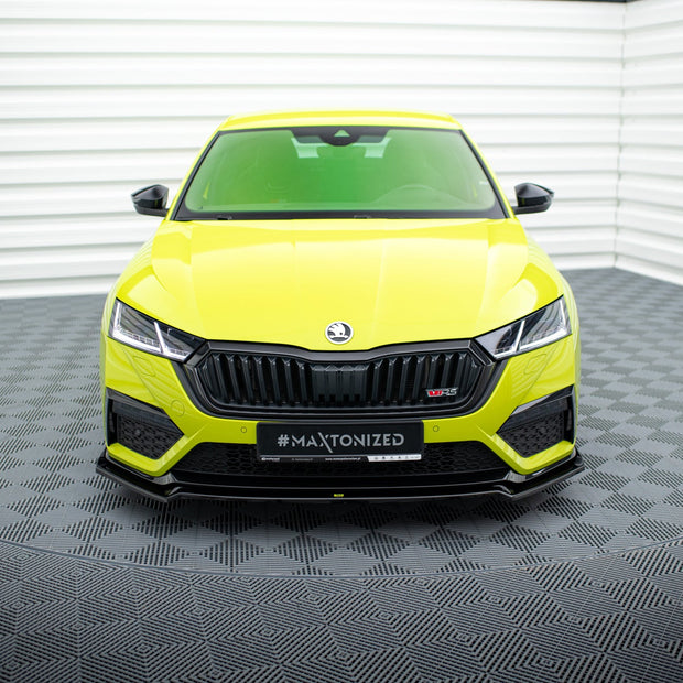 Frontläpp V.2 för Skoda Octavia RS Mk4