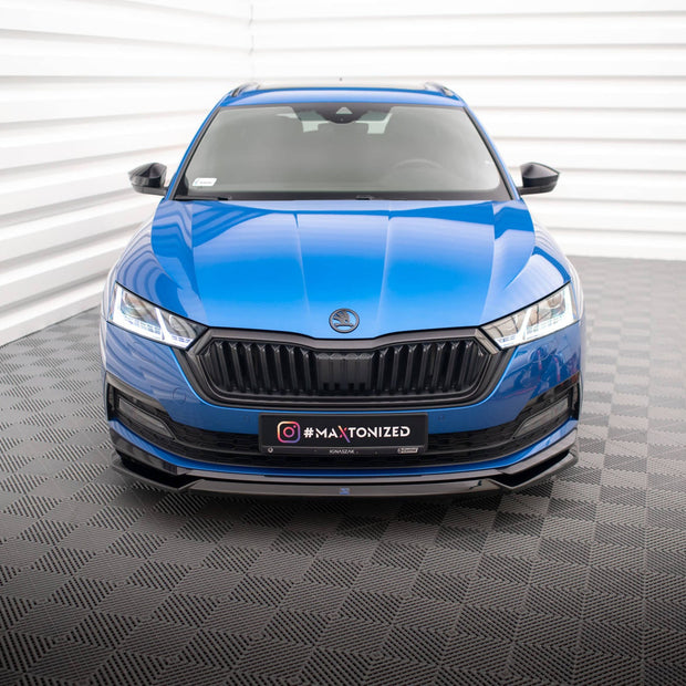 Frontläpp V.2 för Skoda Octavia Sportline Mk4