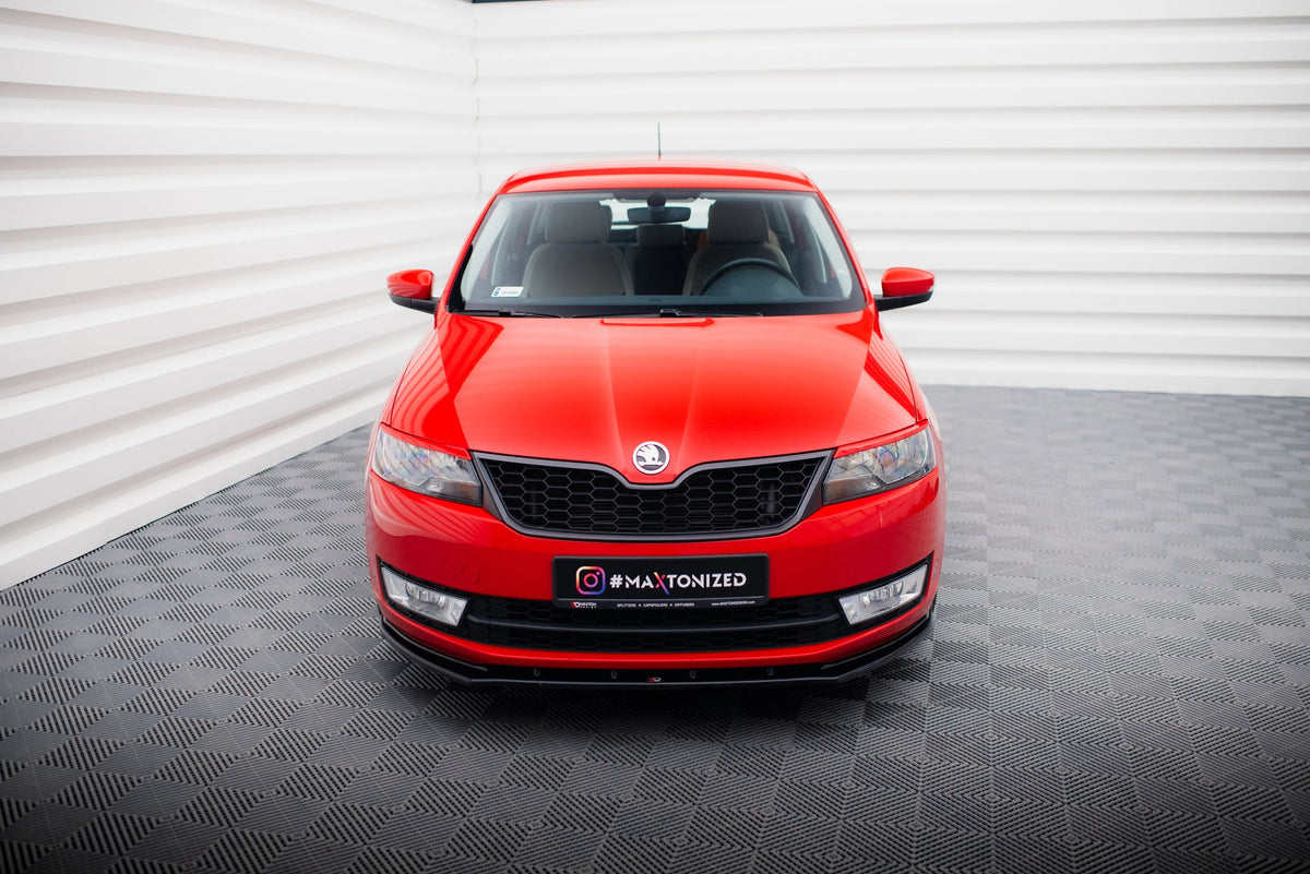 Frontläpp V.2 för Skoda Rapid