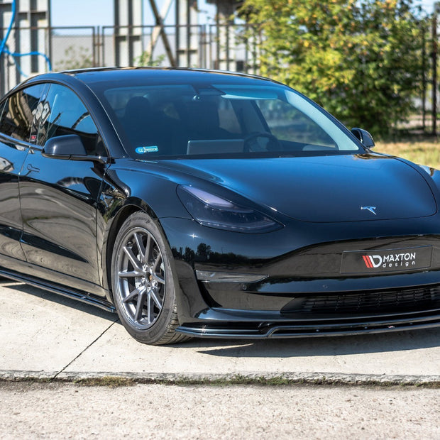 Frontläpp V.2 för Tesla Model 3
