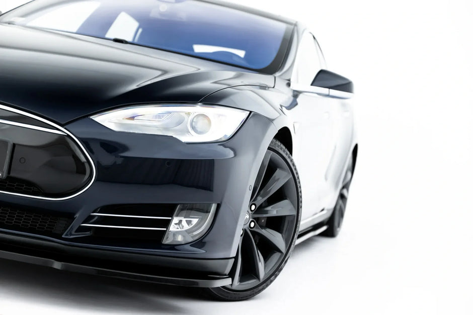 Frontläpp V.2 för Tesla Model S Mk1