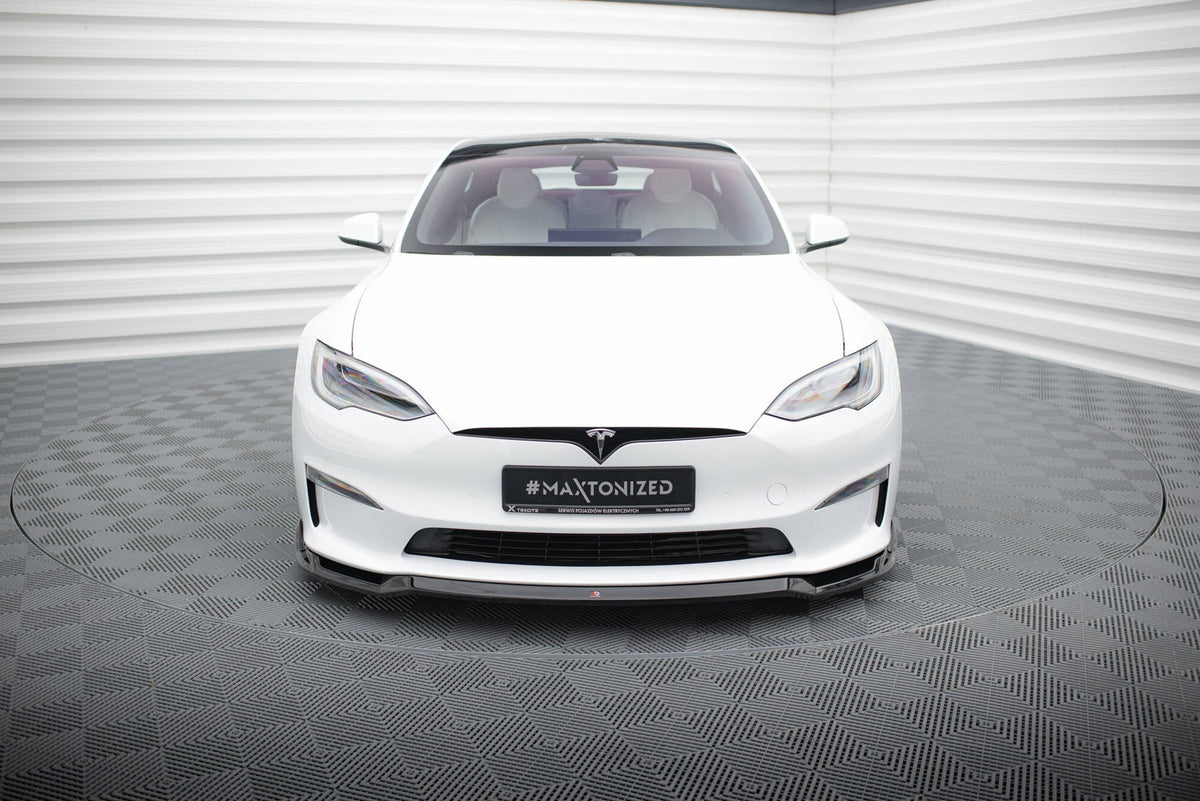 Frontläpp V.2 för Tesla Model S Plaid Mk1 Facelift