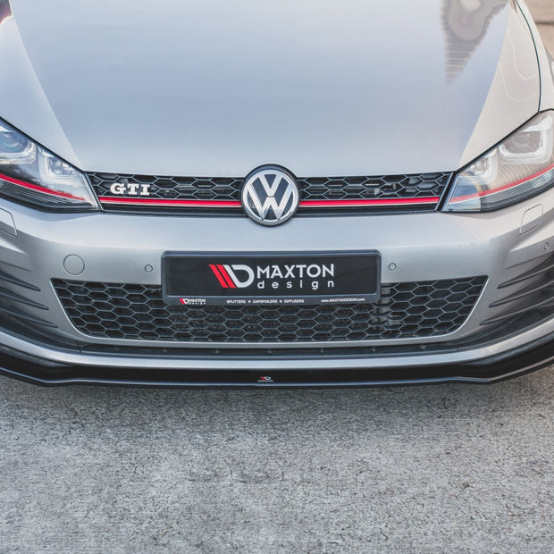 Frontläpp V.2 för Volkswagen Golf GTI / GTD Mk7
