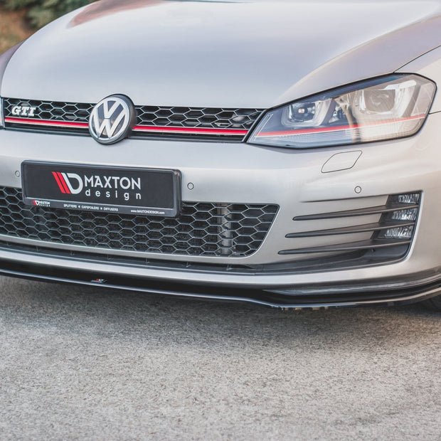 Frontläpp V.2 för Volkswagen Golf GTI / GTD Mk7