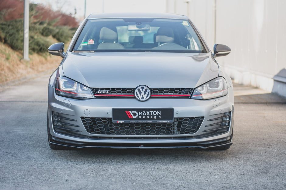 Frontläpp V.2 för Volkswagen Golf GTI / GTD Mk7