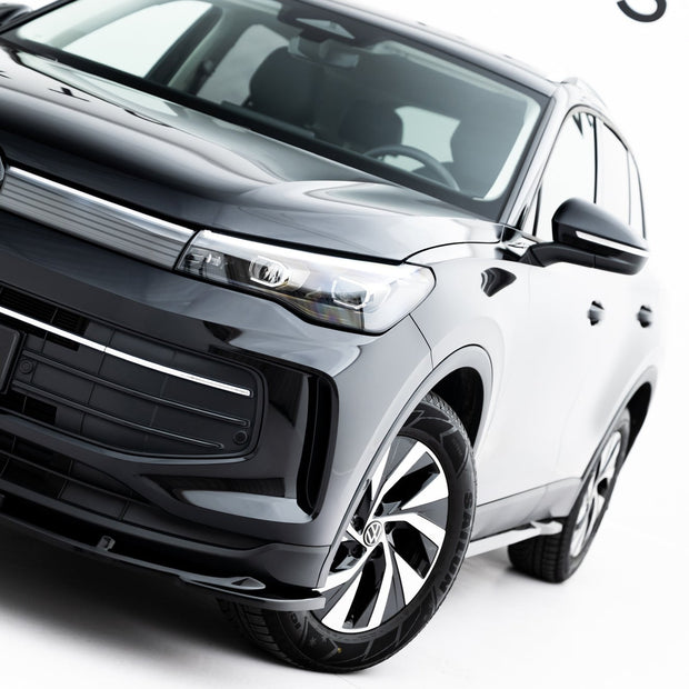 Frontläpp V.2 för Volkswagen Tiguan Mk3