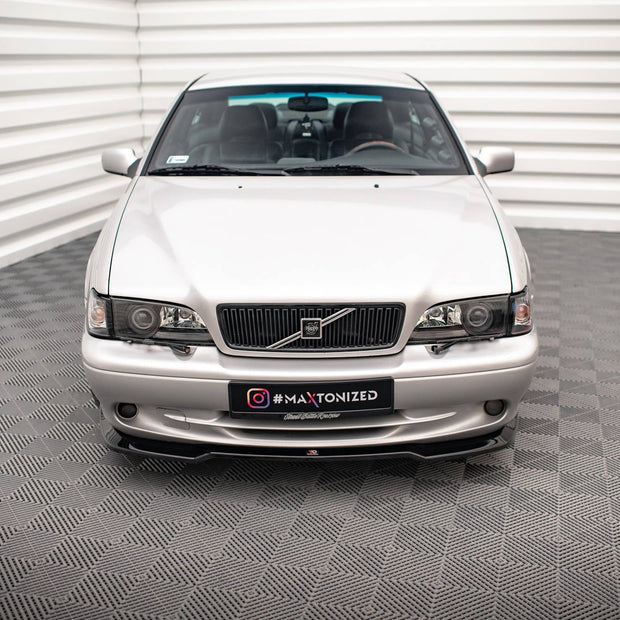 Frontläpp V.2 för Volvo C70 Mk1