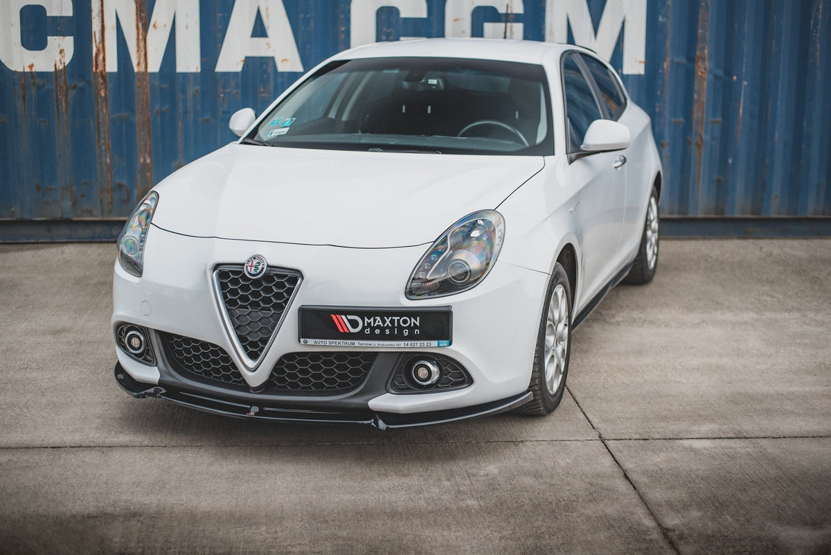 Frontläpp V.3 för Alfa Romeo Giulietta