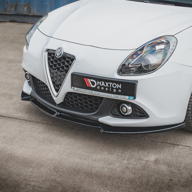 Frontläpp V.3 för Alfa Romeo Giulietta