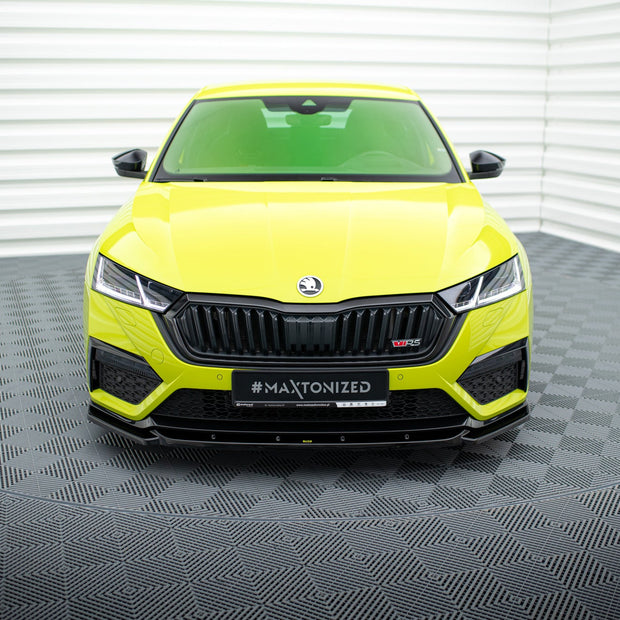 Frontläpp V.3 för Skoda Octavia RS Mk4