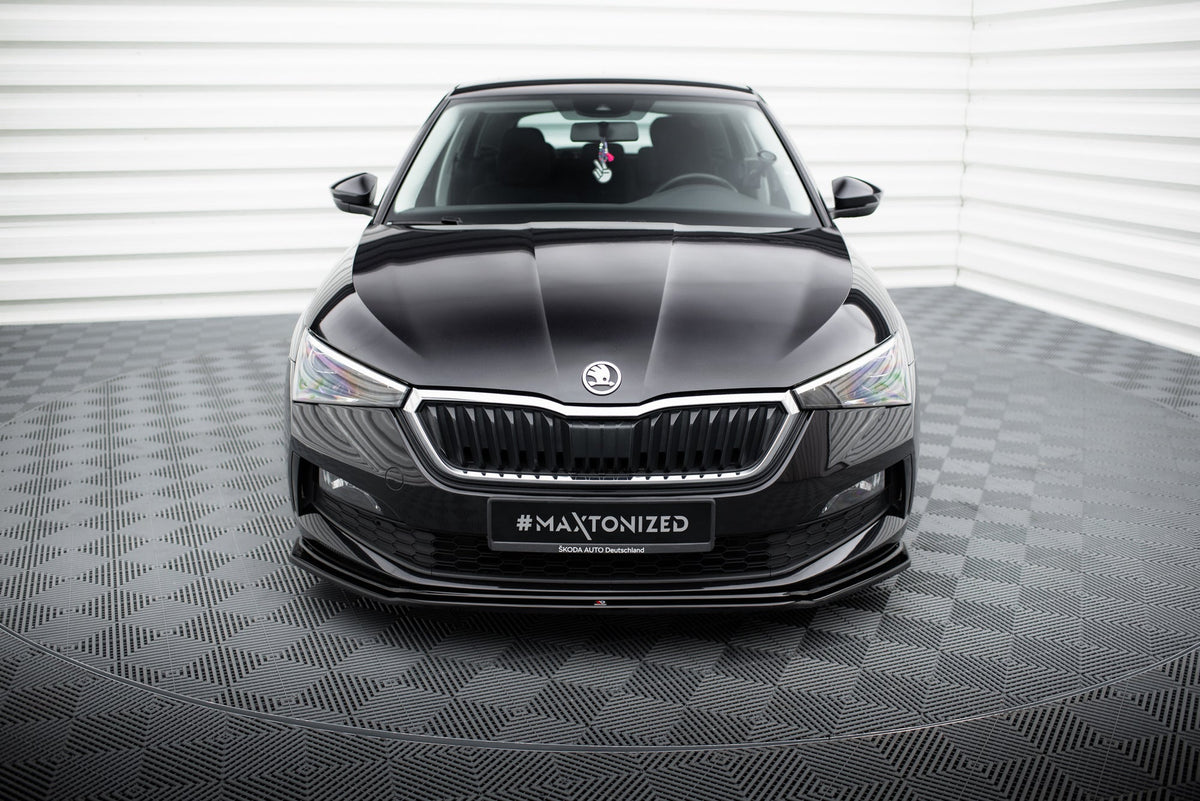 Frontläpp V.3 för Skoda Scala