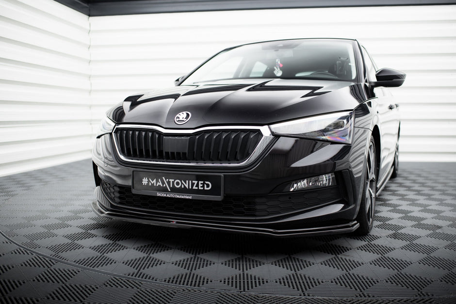 Frontläpp V.3 för Skoda Scala