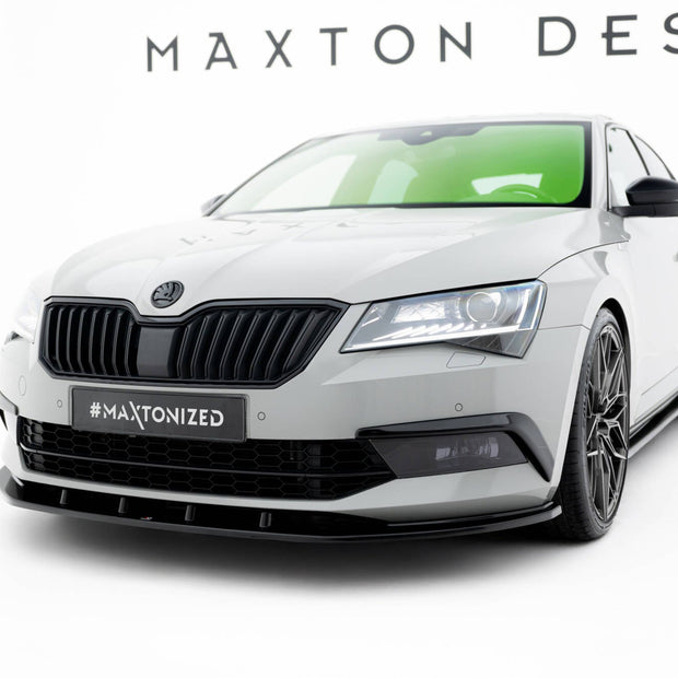 Frontläpp V.3 för Skoda Superb Liftback / Combi Mk3