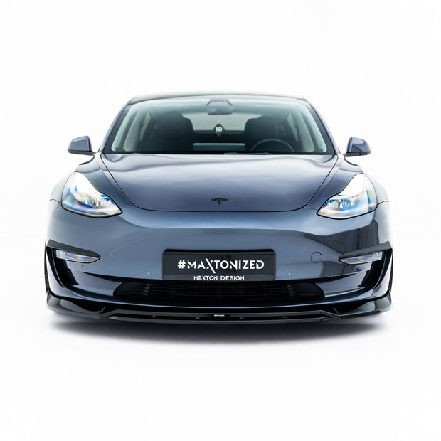 Frontläpp V.3 för Tesla Model 3