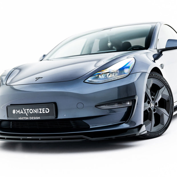 Frontläpp V.3 för Tesla Model 3