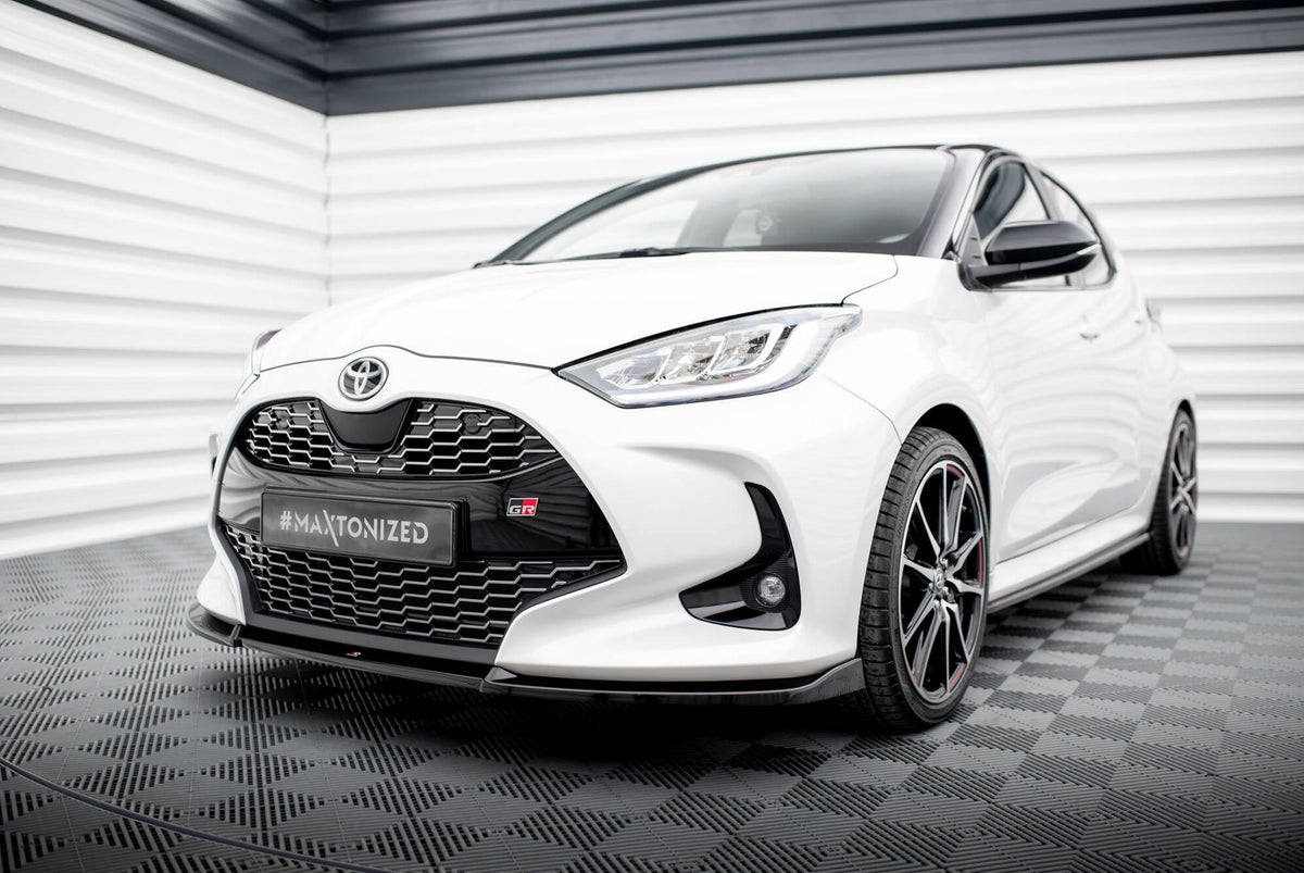 Frontläpp V.3 för Toyota Yaris Mk4