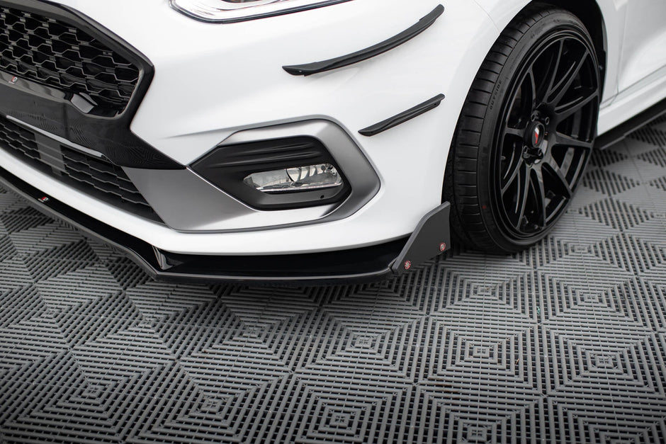 Frontläpp V.4 + Flaps för Ford Fiesta ST / ST-Line