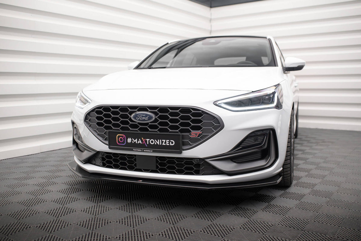 Frontläpp V.6 för Ford Focus ST / ST-Line Mk4 Facelift