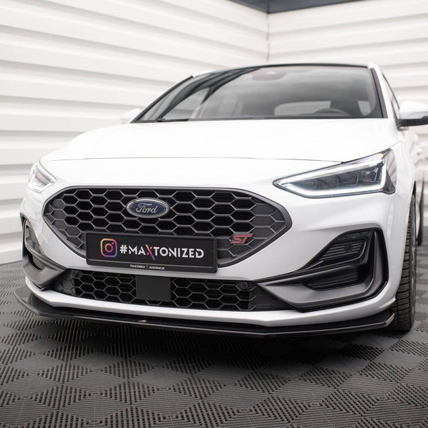 Frontläpp V.6 för Ford Focus ST / ST-Line Mk4 Facelift