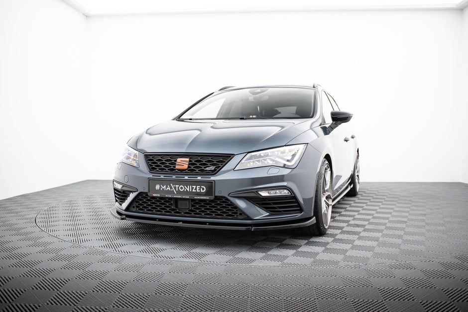 Frontläpp V.6 för Seat Leon Cupra / FR Mk3 Facelift