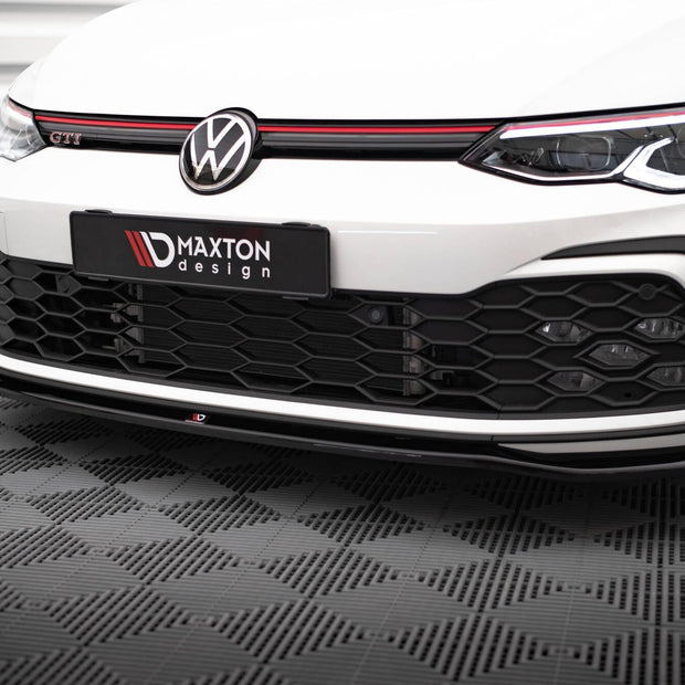 Frontläpp V.7 för Volkswagen Golf GTI / GTE / GTD / R-Line Mk8