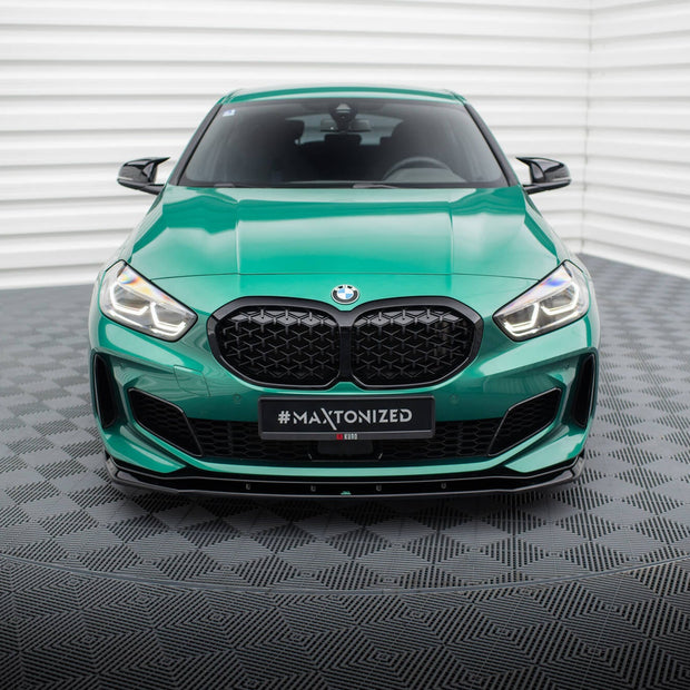 Frontläpp V.9 för BMW M135i F40