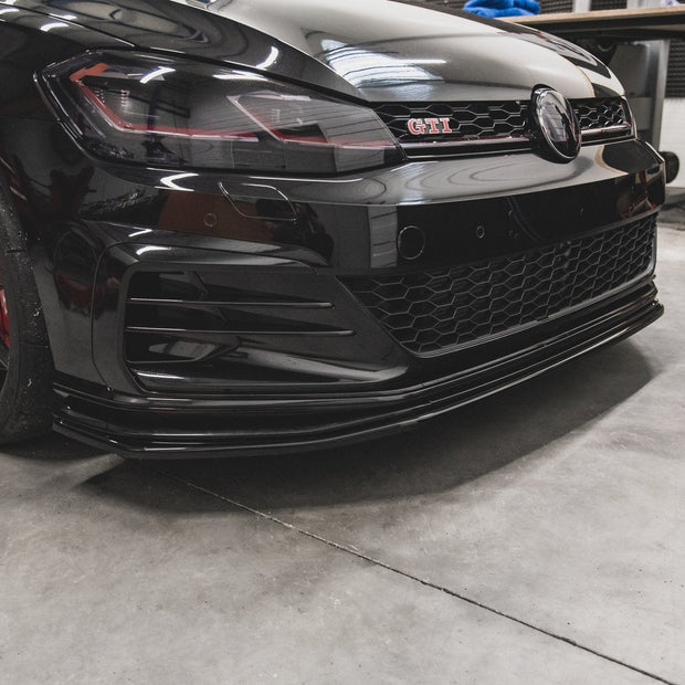 Frontläpp för Volkswagen Golf Mk7 GTI TCR