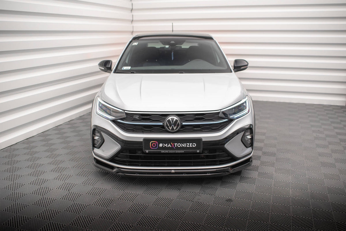 Frontläpp för Volkswagen Taigo R-Line Mk1