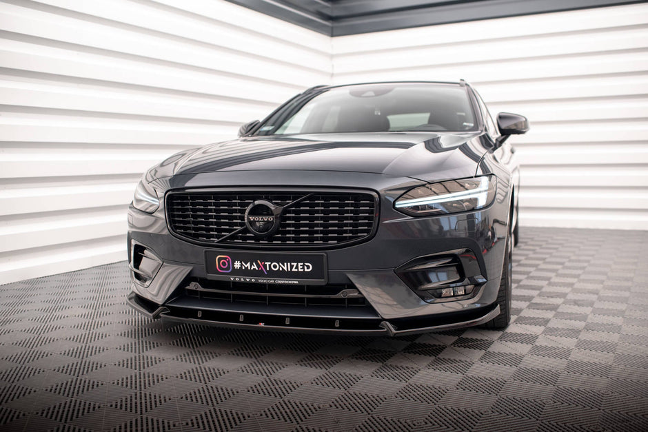 Frontläpp för Volvo V90 / S90 R-Design Mk2