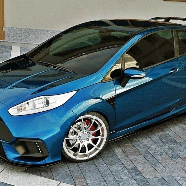 Frontläpp (Focus Rs LOOK Bumper) för Ford Fiesta Mk7 Facelift