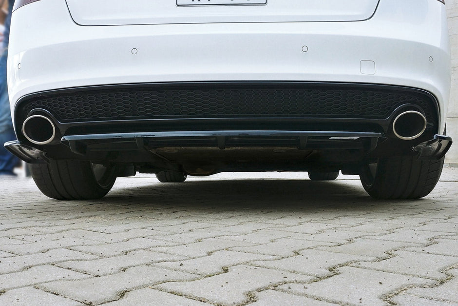Bakre Splitter för Audi A5 S-Line 8T Facelift (with a vertical bar)