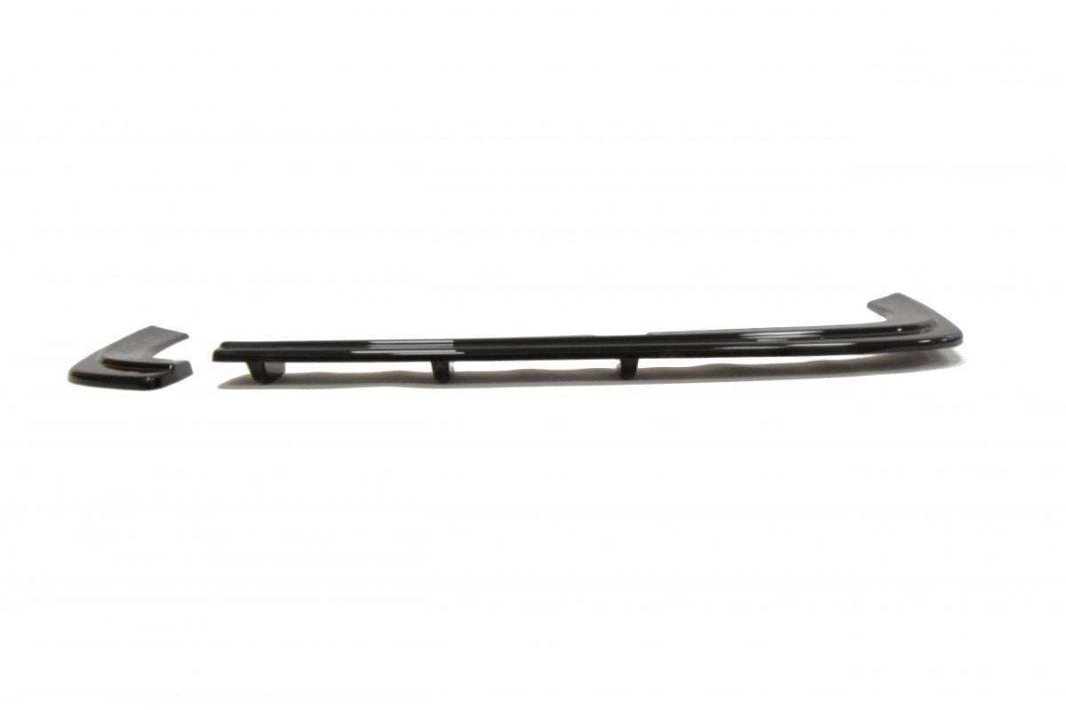 Bakre Splitter för Audi RS4 Avant B5 (with a vertical bar)