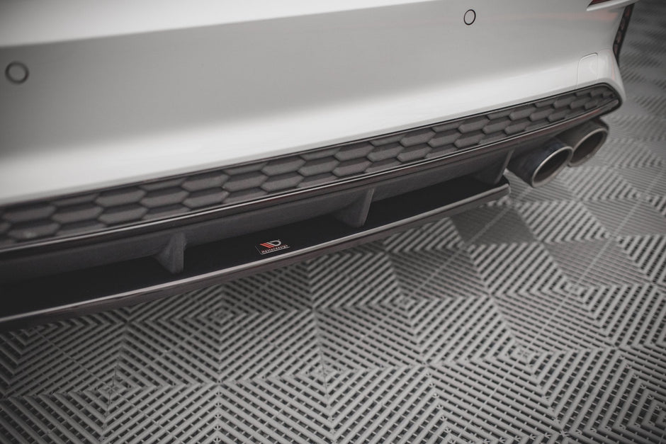 Bakre Splitter för Audi S3 Sportback 8Y