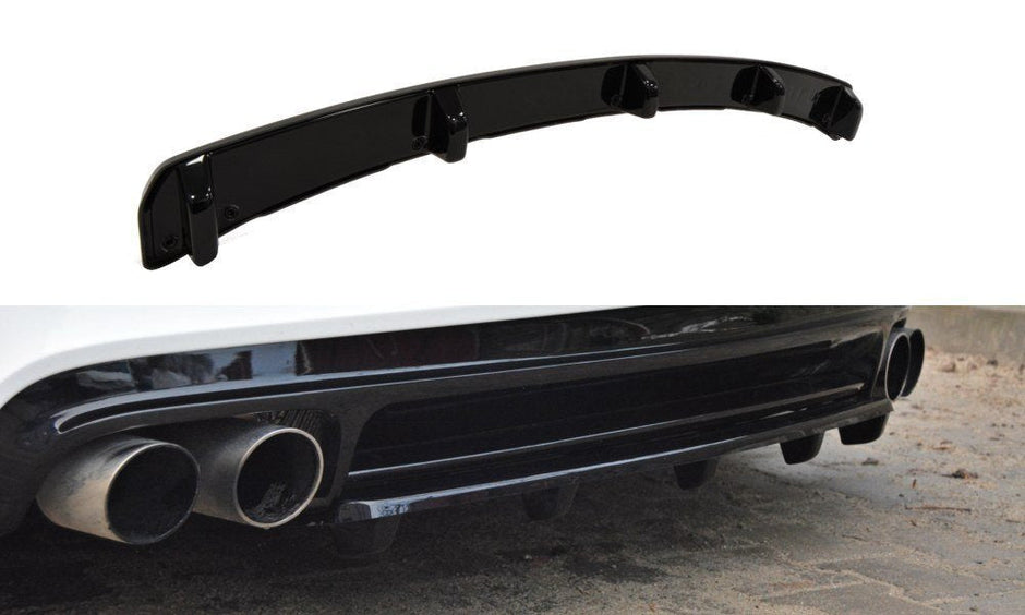 Bakre Splitter för Audi TT S 8J (with a vertical bar)