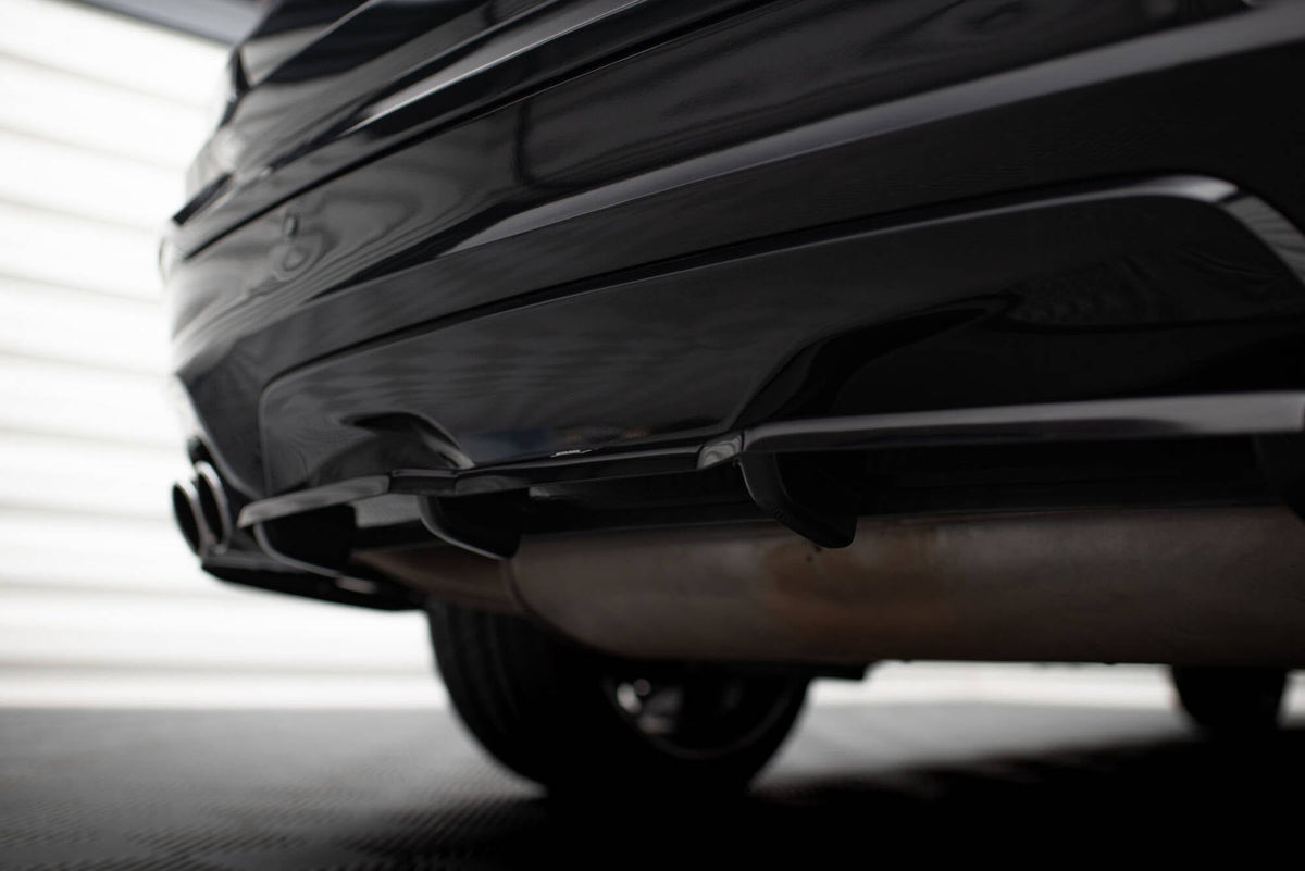 Bakre Splitter för BMW X4 M-PACK (with a vertical bar)