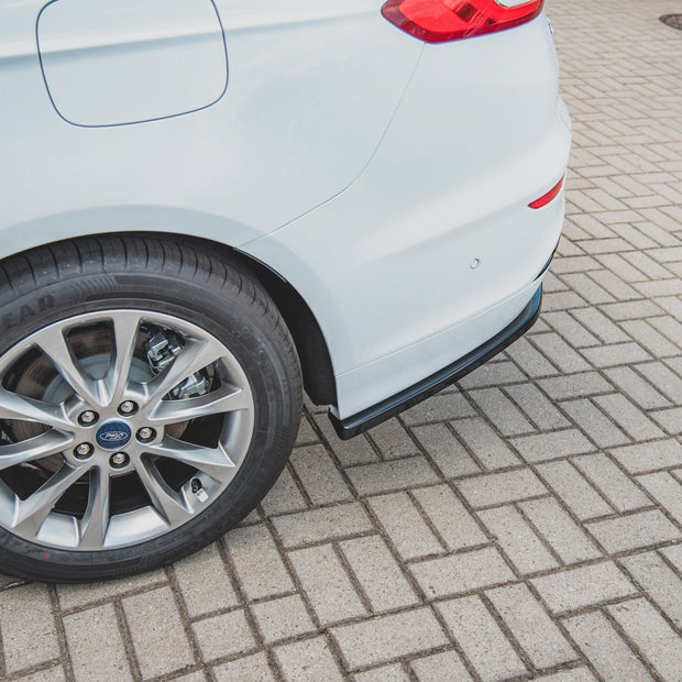 Bakre Splitter för Ford Mondeo Estate Platinium Mk5 Facelift