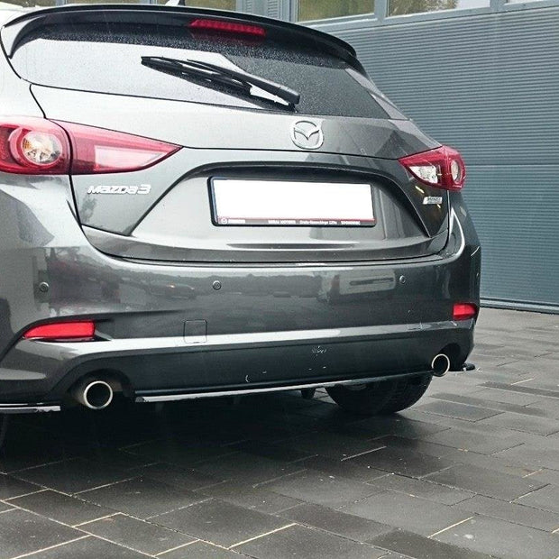 Bakre Splitter för Mazda 3 BN (Mk3) Facelift (with vertical bars)