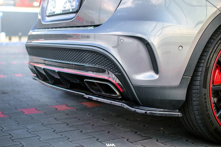 Bakre Splitter för Mercedes-Benz GLA 45 AMG