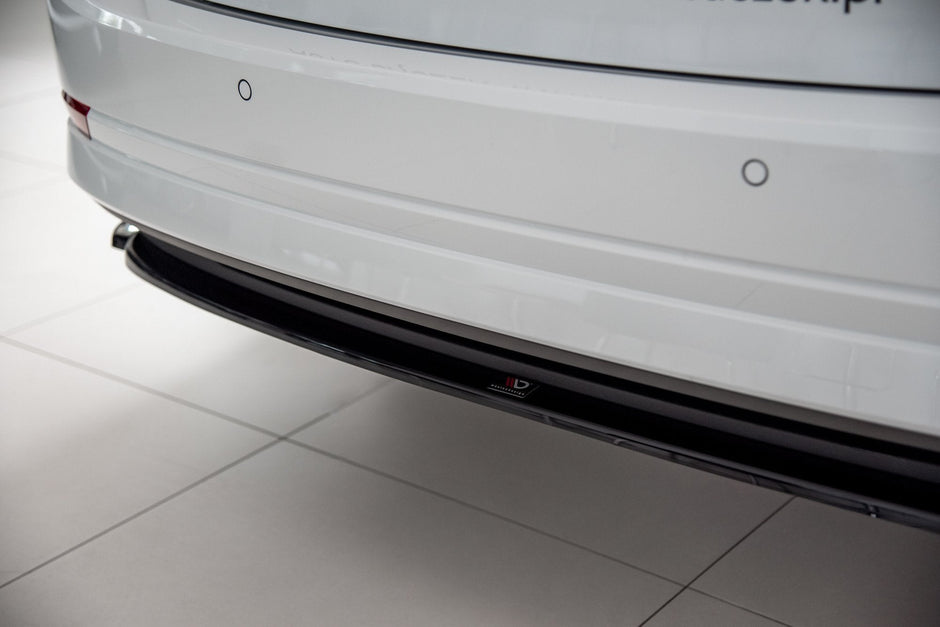 Bakre Splitter för Skoda Octavia Mk4